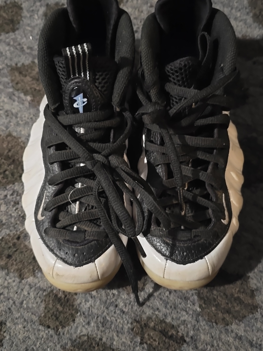 Foamposite - Picture 2 of 7